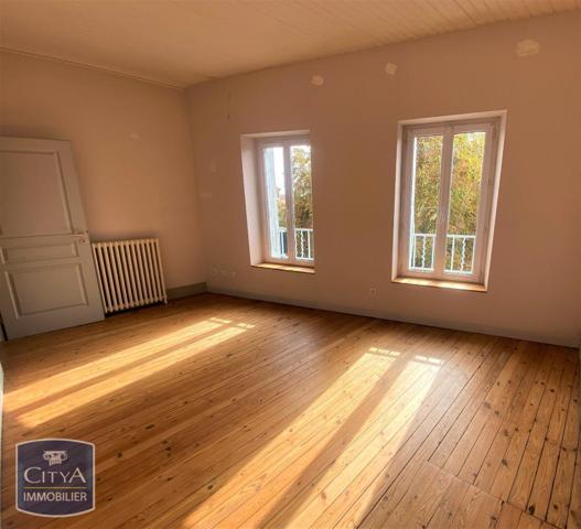 Location appartement Caussade (82300) 3 pièces 88.75m²