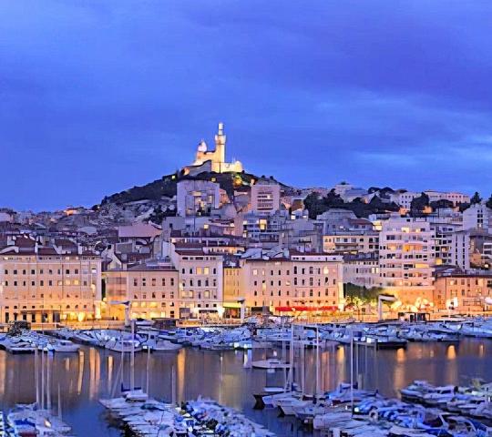 Marseille (13002) Superbe T4 vue sur le port