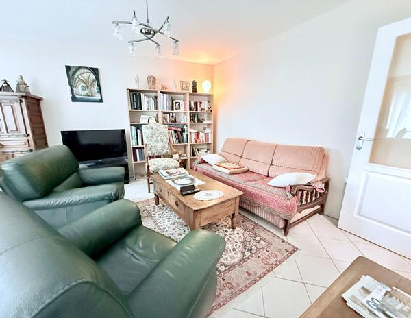 Appartement 4 pièces – 96 m² environ à Saint-Malo (ref : 39708)