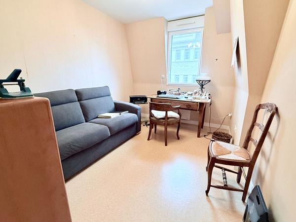 Appartement 4 pièces – 96 m² environ à Saint-Malo (ref : 39708)