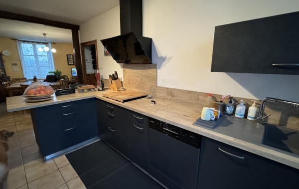 Vente Maison de village Avec garages Vallenay   