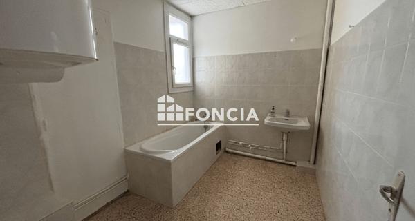 À vendre Appartement 4 pièces 67.83 m² - Marignane 13700