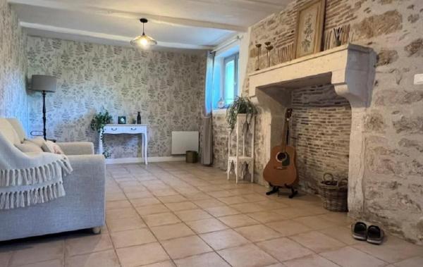 Vente Maison Nanteuil-en-vallee   