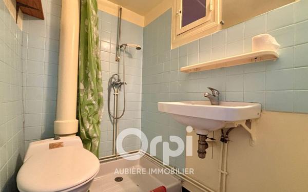 Maison à vendre    2 pièces • 51,49 m2 Saint-Amant-Tallende