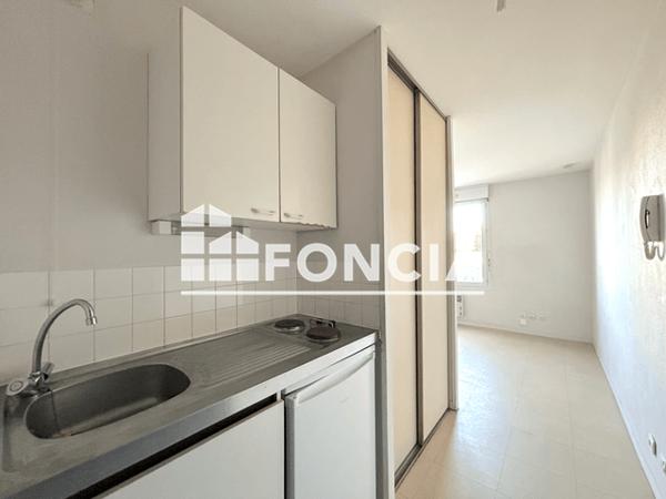 Location Studio 15.91 m² - 120 BD DES POILUS Nantes 44300