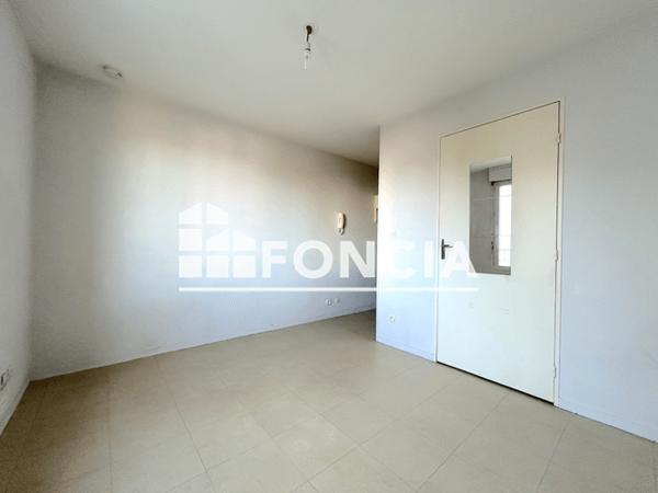 Location Studio 15.91 m² - 120 BD DES POILUS Nantes 44300