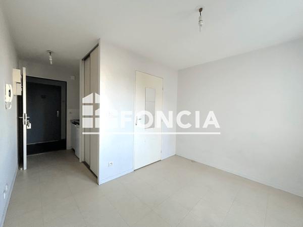 Location Studio 15.91 m² - 120 BD DES POILUS Nantes 44300