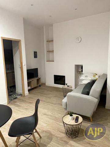 Location appartement Pauillac : 470 € - AJP Pauillac Immobilier