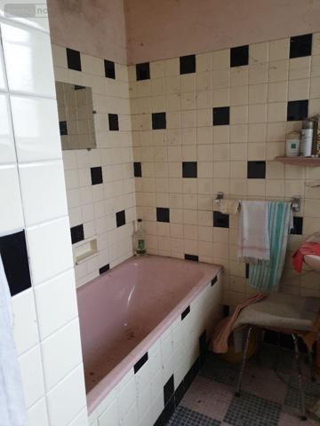 Maison rurale à vendre à Vanault-le-Châtel dans la Marne (51330), ref : 51081/947