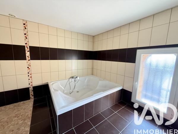 Maison à vendre 5 pièces 170 m² Saint-Hippolyte