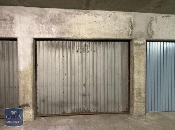 Appartement à louer 3 pièces 73.4m²