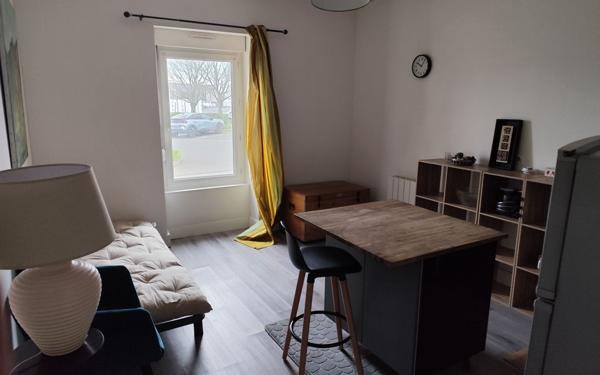 Appartement à louer    1 pièce •  Saint-Pol-de-Léon