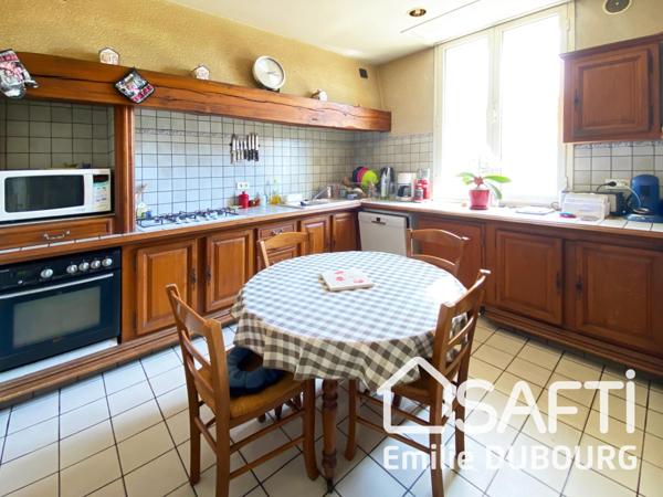 Maison en pierre 297m² - 7 pièces