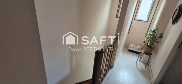 Maison centre ville montrevel en Bresse 64 m2, 2 chambres et séjour, idéal pour primo accédant et investisseur