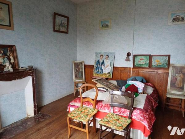 A VENDRE à ST JEAN D'HERMINE (85210) Propriété de 181m2 hab. + dépendances sur terrain de 2.946m2