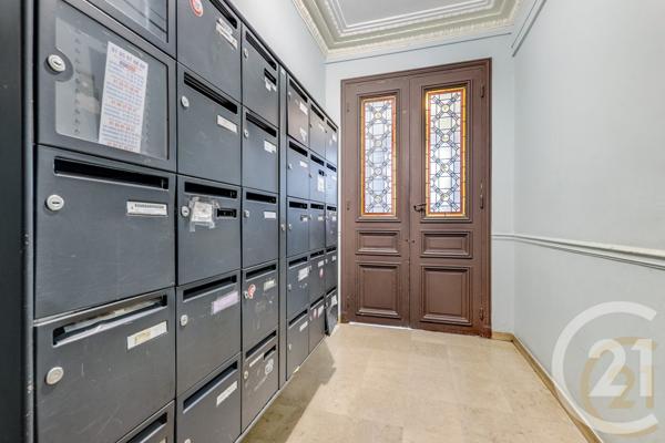 Appartement F2 à vendre  2 pièces - 24,15 m2 PARIS - 75017