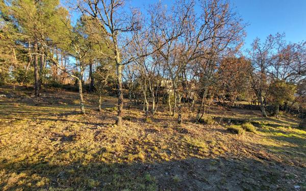 Terrain à vendre    Les Assions