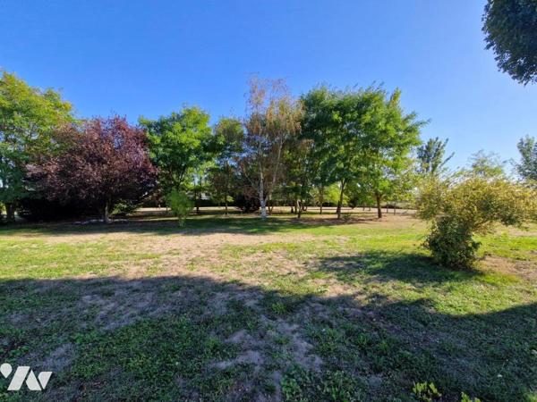 Exclusivité ! Belle Longère avec dépendances