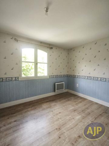 Location maison Sainte Gemmes D Andigne : 875 € - AJP Immobilier Segré