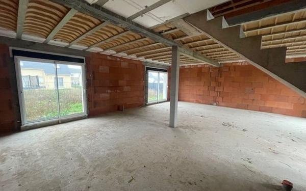 Maison à vendre    4 pièces •  Angerville-la-Campagne