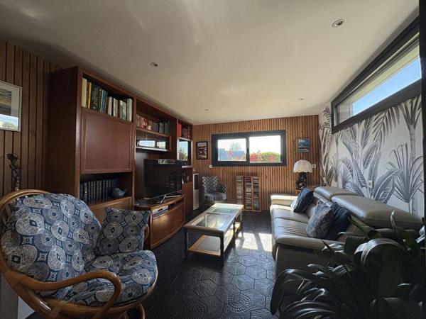 A vendre CLOHARS CARNOET (29360 - LE POULDU) Maison 6 pièces 4 chambres 145 m2