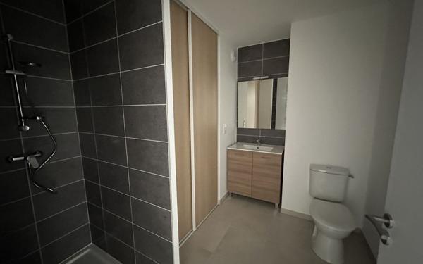 Appartement à vendre    2 pièces • 49,45 m2 Nîmes