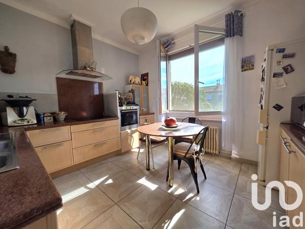 Maison à vendre 5 pièces 157 m² Le Pontet