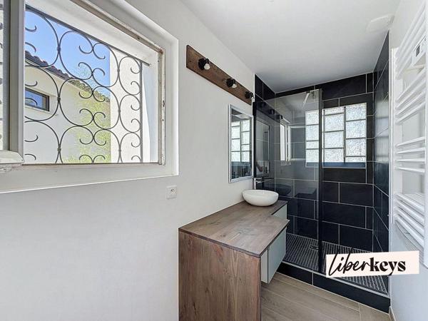 Magnifique T3 au rez-de-jardin – Résidence d'architecte 