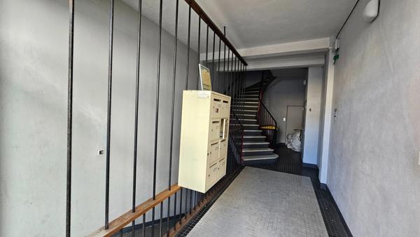 Appartement à vendre 2 pièces avec balcon et cave en hyper centre TARBES (65)