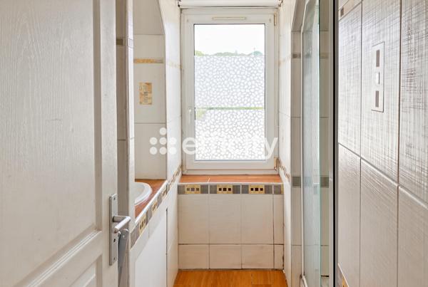 Maison 8 pièces - 193 m²