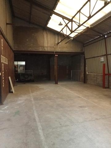 Local d'activités à louer 640 m2 situé à Margny les Compiègne