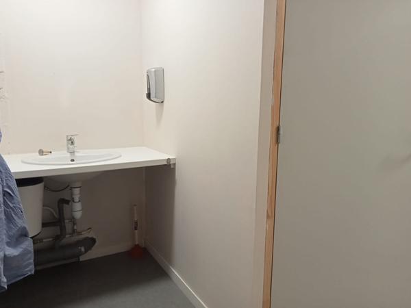 Local d'activités à louer 640 m2 situé à Margny les Compiègne