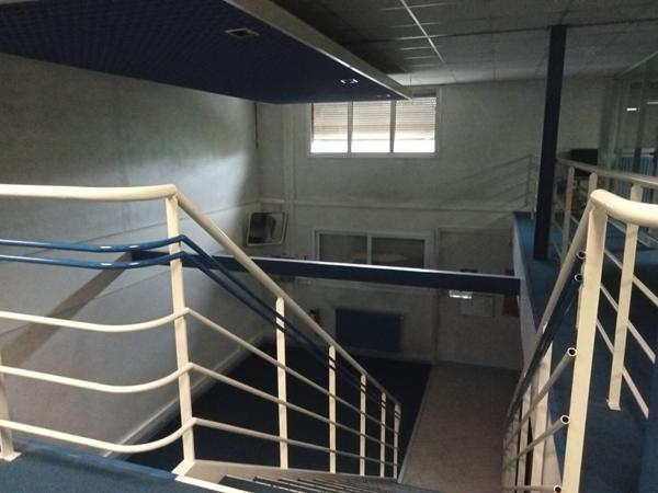 Local d'activités à louer 640 m2 situé à Margny les Compiègne