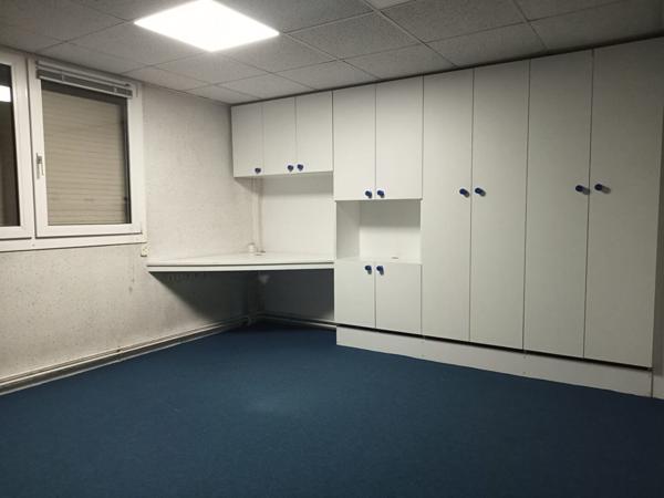 Local d'activités à louer 640 m2 situé à Margny les Compiègne