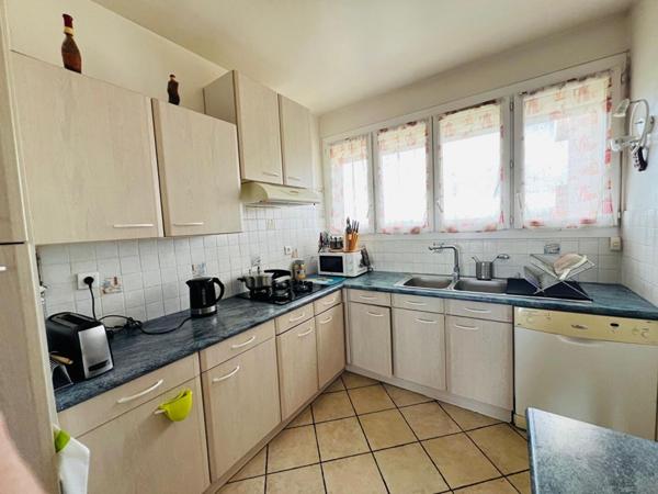 Appartement Istres 4 pièce(s) 82 m2