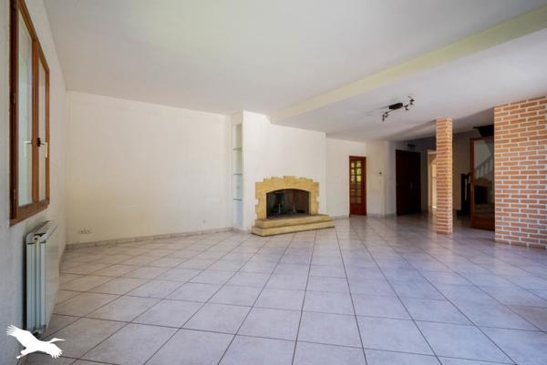 Maison à vendre |  Seilh |  5 pièces | 203 m²