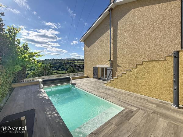 Maison 136 m² habitable, 5 chambres, Piscine et vue panoramique!