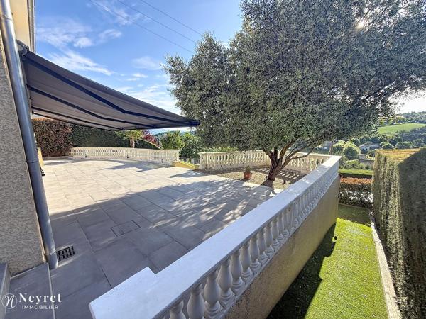 Maison 136 m² habitable, 5 chambres, Piscine et vue panoramique!