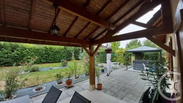 Maison à vendre  6 pièces - 159,61 m2 ST GERMAIN DU BOIS - 71