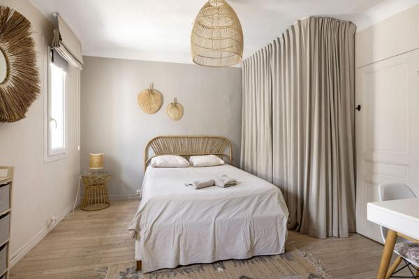AIX EN PROVENCE - CENTRE VILLE HISTORIQUE - APPARTEMENT T3 - 47 M2 - 310 000
