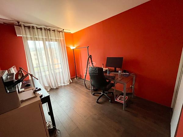 Appartement Cergy 3 pièce(s) 66.93 m2 €174 000 ** - Référence 2209