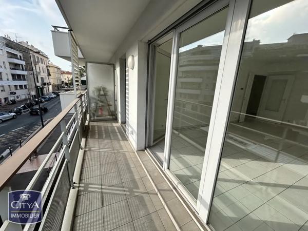 Appartement à vendre 3 pièces 73.17m² Antibes (06600)