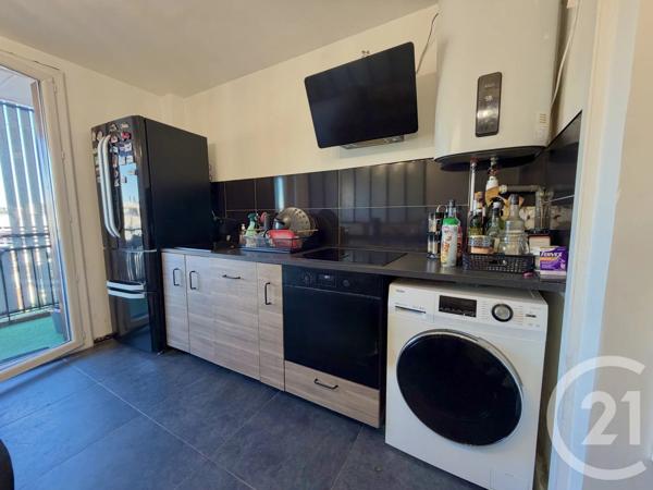 Appartement T4 à vendre  4 pièces - 82 m 2   MARSEILLE  - 13014