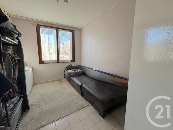 Appartement T4 à vendre  4 pièces - 82 m 2   MARSEILLE  - 13014
