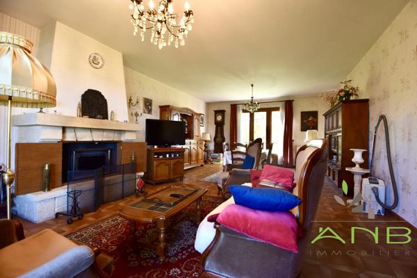 🏡 Spacieuse Maison Familiale avec appartement  indépendant et jardin- Montbron - 16220 - Charente