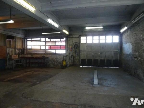 Ancien garage automobile à VENDRE à CAUDRY. 