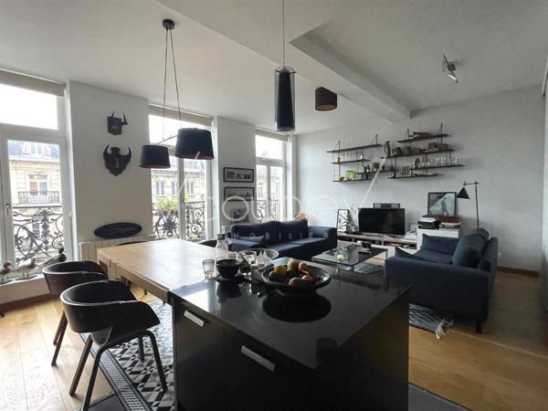 LILLE centre/ gares- 315 000 € FAI