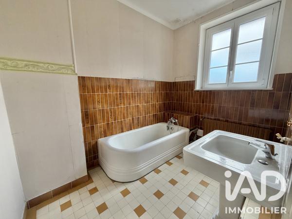 Immeuble à vendre 220 m² Périers