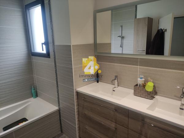 Maison - 6 pièces - 155 m²