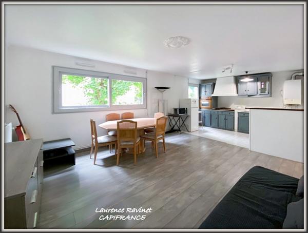 Dpt Seine et Marne (77), à vendre ROISSY EN BRIE appartement T2 de 55,27 m², avec box et cave.